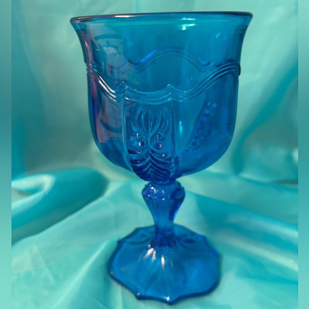 Fenton Colonial Blue Empress Footed Goblet - Picture 6 of 11